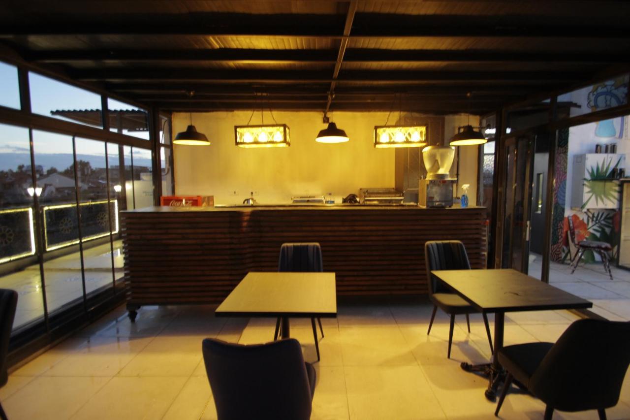 Guler Palas Hotel Istanbul Exterior photo